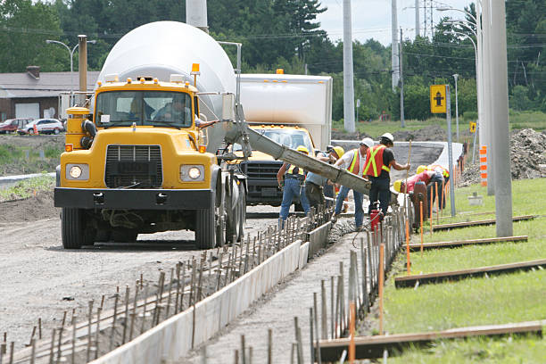 Best Concrete Driveway Installation in Diamond, IL